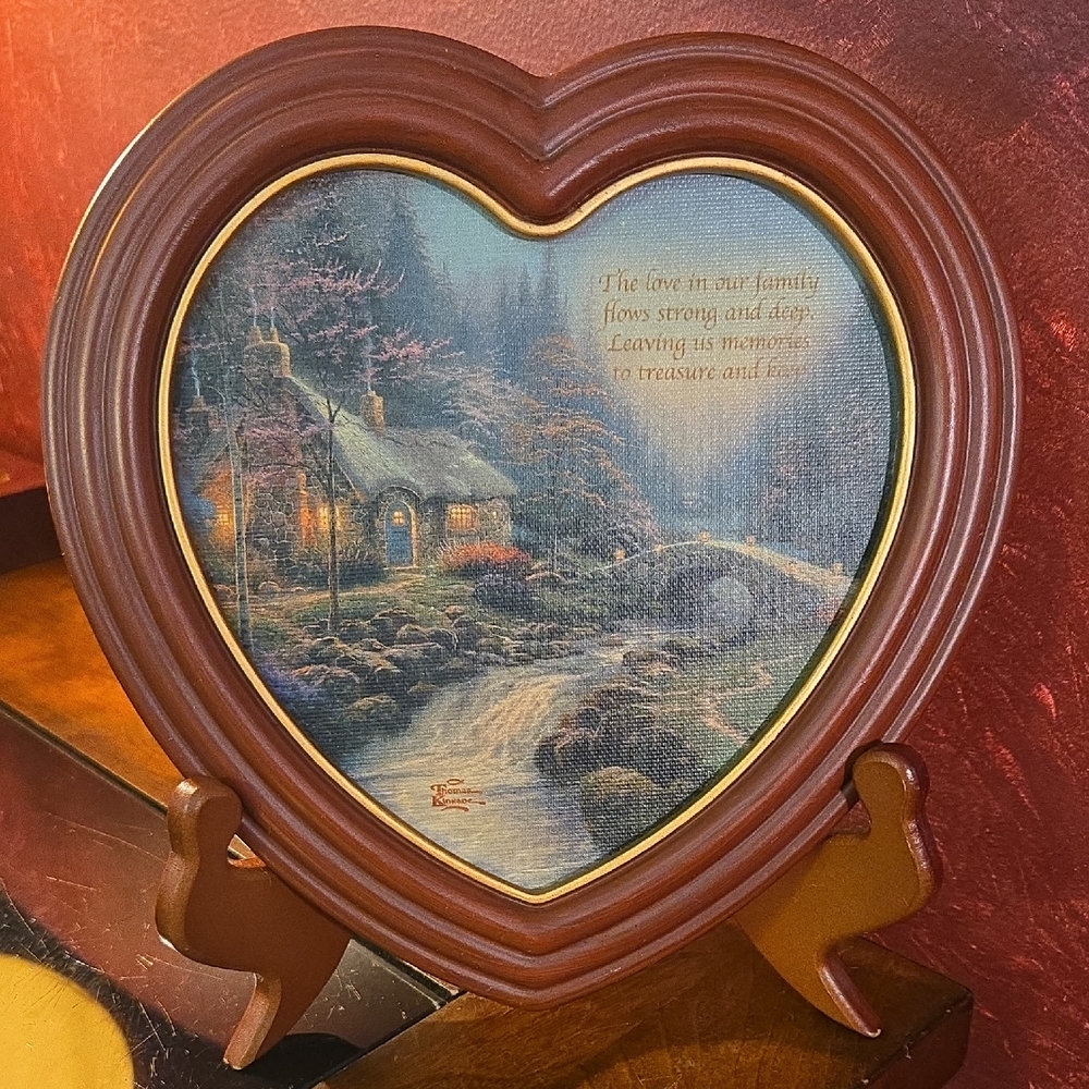 2011 The Bradford Exchange TK "Home is Where the Heart is" Memories Of Home